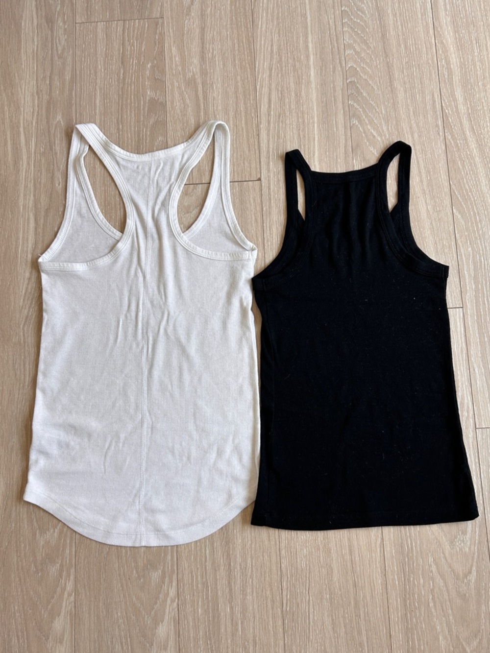 2 Target Ribbed Cotton Modal Tanks - Picture 2 of 9